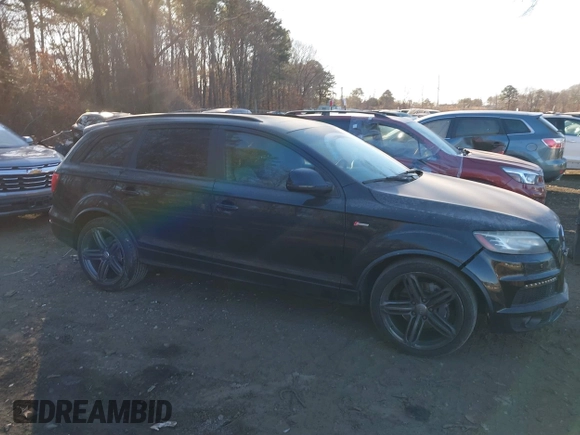 2014 Audi Q7 3.0T S line Prestige with VIN WA1DGAFE5ED013147, listed as a IAAI auction lot 41432296 with 121,861 mi miles. Bid and sale history available at carsss.com. Image 13.