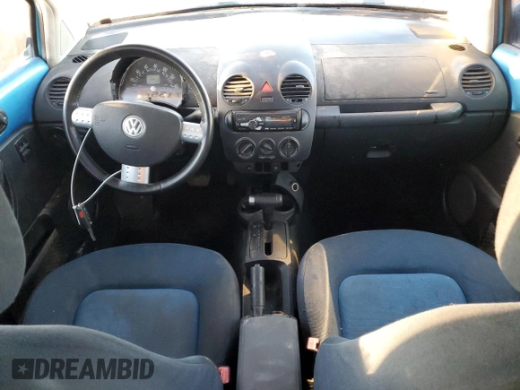 2004 Volkswagen New Beetle Coupe Satellite Blue with VIN 3VWGK31CX4M419900, listed as a Copart auction lot 41627155 with 129,510 mi miles and Salvage Title. Bid and sale history available at carsss.com. Image 8.