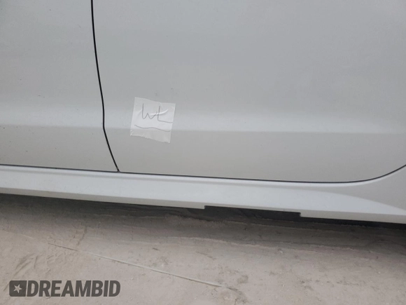 2016 Audi S6 Prestige z VIN WAUH2AFC4GN188178, wystawiony jako Copart lot #76672694 z przebiegiem Nie podano mil oraz Szkoda całkowita • Salvage title. Historia ofert i sprzedaży dostępna na DreamBid. Obrazek 12.