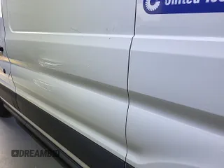 2018 Ford Transit z VIN 1FTYR1YG9JKA80761, wystawiony jako IAAI lot #42859226 z przebiegiem 132 605 mil mil oraz . Historia ofert i sprzedaży dostępna na DreamBid. Obrazek 16.