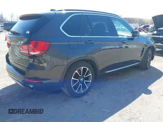 2014 BMW X5 xDrive35i with VIN 5UXKR0C5XE0H21439, listed as a IAAI auction lot 42031622 with 1 mi miles. Bid and sale history available at carsss.com. Image 4.