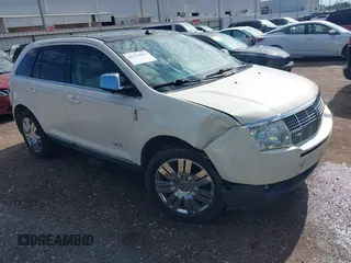 2008 Lincoln MKX with VIN 2LMDU68C38BJ25639, listed as a IAAI auction lot 42222852 with 213,417 mi miles and . Bid and sale history available at DreamBid. Image 1.