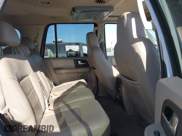 2003 Ford Expedition Special Service with VIN 1FMEU15W23LC58340, listed as a IAAI auction lot 42565357 with 207,864 mi miles and . Bid and sale history available at DreamBid. Image 8.