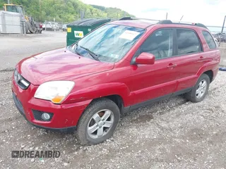 2009 Kia Sportage LX with VIN KNDJE723597634012, listed as a IAAI auction lot 42188447 with 205,040 mi miles. Bid and sale history available at carsss.com. Image 2.