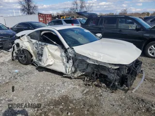 2017 Infiniti Q60 Premium with VIN JN1CV7EL4HM320732, listed as a Copart auction lot 85926524 with 83,261 mi miles and Salvage title. Bid and sale history available at DreamBid. Image 4.