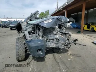 2015 Nissan Titan SL с VIN 1N6AA0EC7FN504896, выставлен на аукционе Copart как лот 59032405 с пробегом Не указан миль и На запчасти • Non repairable. История ставок и продаж доступна на DreamBid. Изображение 14.