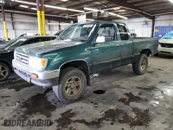1997 Toyota T100 SR5 with VIN JT4UN24D4V0041363, listed as a Copart auction lot 45896305 with 338,486 mi miles and Salvage Title. Bid and sale history available at DreamBid. Image 1.