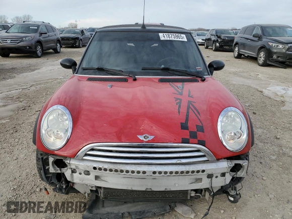 2008 MINI Convertible with VIN WMWRF33588TG17946, listed as a Copart auction lot 41875965 with 58,741 mi miles and Salvage title. Bid and sale history available at DreamBid. Image 5.