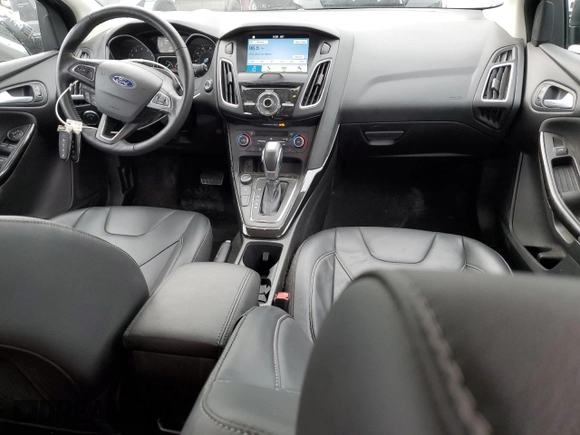 2018 Ford Focus Titanium with VIN 1FADP3N2XJL232751, listed as a Copart auction lot 58361415 with 31,542 mi miles and Salvage title. Bid and sale history available at DreamBid. Image 8.