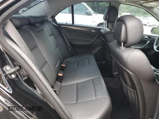 2007 Mercedes-Benz C 230 Sport с VIN WDBRF52H47F928874, выставлен на аукционе Copart как лот 60215445 с пробегом 150 427 миль миль и Списание • Salvage title. История ставок и продаж доступна на DreamBid. Изображение 10.