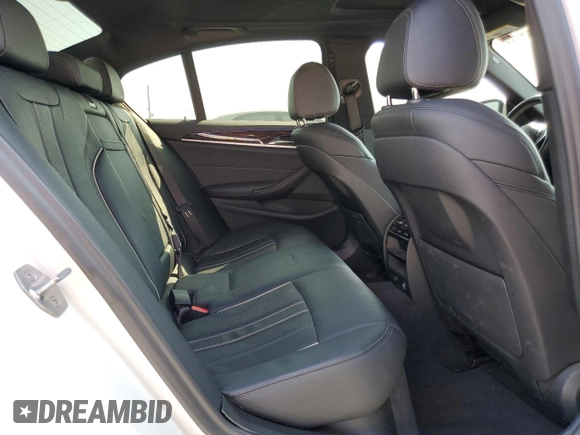 2019 BMW 5 Series 530e с VIN WBAJA9C56KB399756, выставлен на аукционе Copart как лот 60124165 с пробегом 72 956 миль миль и Списание • Salvage title. История ставок и продаж доступна на DreamBid. Изображение 10.