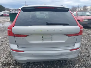 2022 Volvo XC60 Momentum with VIN YV4L12RK2N1972823, listed as a IAAI auction lot 41110804 with 46,380 mi miles. Bid and sale history available at carsss.com. Image 17.