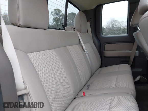 2010 Ford F-150 XL with VIN 1FTEX1C83AFB35240, listed as a IAAI auction lot 41370586 with 21,658 mi miles. Bid and sale history available at carsss.com. Image 8.
