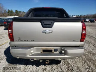 2009 Chevrolet Avalanche LT w/2LT with VIN 3GNFK22049G150416, listed as a Copart auction lot 87866225 with 186,505 mi miles and Salvage Title. Bid and sale history available at carsss.com. Image 6.