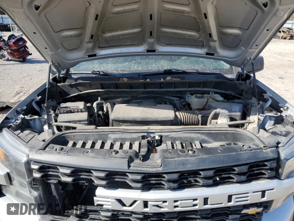 2019 Chevrolet Silverado 1500 Custom with VIN 1GCRYBEH9KZ222917, listed as a Copart auction lot 44369895 with 98,872 mi miles and Salvage Title. Bid and sale history available at DreamBid. Image 12.