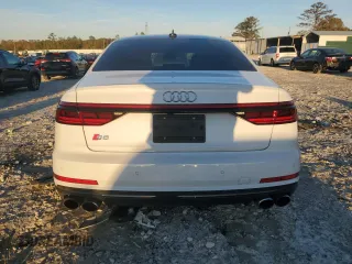 2020 Audi S8 z VIN WAU8SAF82LN004331, wystawiony jako Copart lot #80528434 z przebiegiem 41 383 mil mil oraz Szkody całkowita. Historia ofert i sprzedaży dostępna na DreamBid. Obrazek 6.