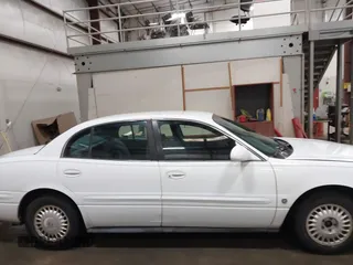 2000 Buick LeSabre Limited with VIN 1G4HR54K3YU296567, listed as a IAAI auction lot 41635970 with 172,587 mi miles and . Bid and sale history available at carsss.com. Image 13.