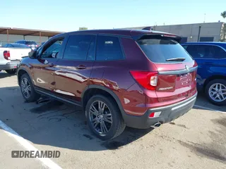 2021 Honda Passport EX-L z VIN 5FNYF8H5XMB007951, wystawiony jako IAAI lot #41776701 z przebiegiem 41 253 mil mil oraz . Historia ofert i sprzedaży dostępna na DreamBid. Obrazek 3.
