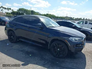 2018 BMW X6 xDrive35i with VIN 5UXKU2C53J0Z62258, listed as a IAAI auction lot 41530566 with 104,081 mi miles. Bid and sale history available at carsss.com. Image 1.