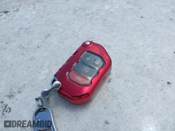 2021 Jeep Wrangler Unlimited Sahara z VIN 1C4HJXEGXMW631033, wystawiony jako IAAI lot #42550070 z przebiegiem 54 429 mil mil oraz . Historia ofert i sprzedaży dostępna na DreamBid. Obrazek 11.