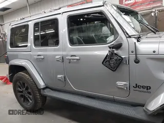 2021 Jeep Wrangler Unlimited Sahara with VIN 1C4HJXEN1MW529568, listed as a IAAI auction lot 42336590 with 39,931 mi miles and . Bid and sale history available at DreamBid. Image 14.