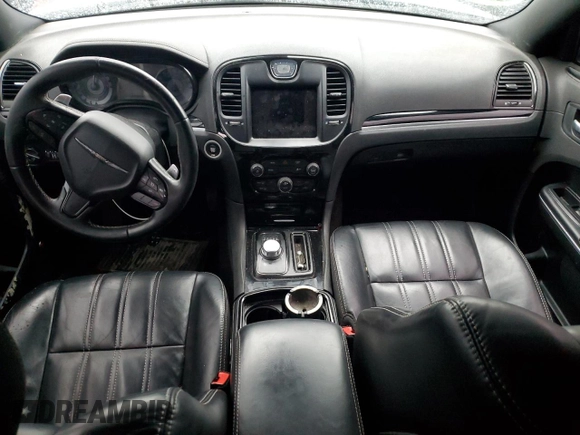 2017 Chrysler 300 S with VIN 2C3CCABG5HH560144, listed as a Copart auction lot 42423455 with 98,462 mi miles and Salvage Title. Bid and sale history available at DreamBid. Image 8.