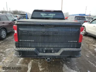 2021 Chevrolet Silverado 1500 Custom with VIN 3GCPYBEK7MG205393, listed as a Copart auction lot 44528985 with 27,819 mi miles and Clean Title. Bid and sale history available at carsss.com. Image 6.