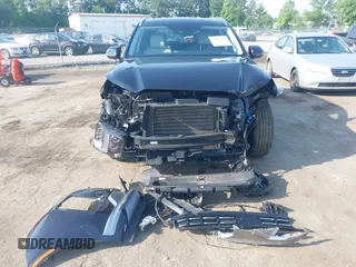 2024 Hyundai Palisade Calligraphy z VIN KM8R7DGE8RU690142, wystawiony jako IAAI lot #42287215 z przebiegiem 28 603 mil mil oraz . Historia ofert i sprzedaży dostępna na DreamBid. Obrazek 13.