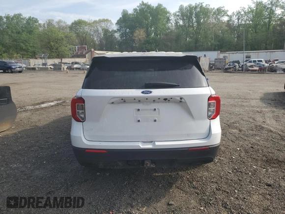 2023 Ford Police Interceptor Utility z VIN 1FM5K8AW2PNA09146, wystawiony jako Copart lot #54661945 z przebiegiem 30 981 mil mil oraz Czysty tytuł • Clean title. Historia ofert i sprzedaży dostępna na DreamBid. Obrazek 6.