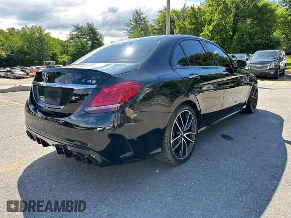2019 Mercedes-Benz C 43 AMG with VIN 55SWF6EB7KU288950, listed as a Copart auction lot 62078175 with 107,060 mi miles and Clean title. Bid and sale history available at DreamBid. Image 3.