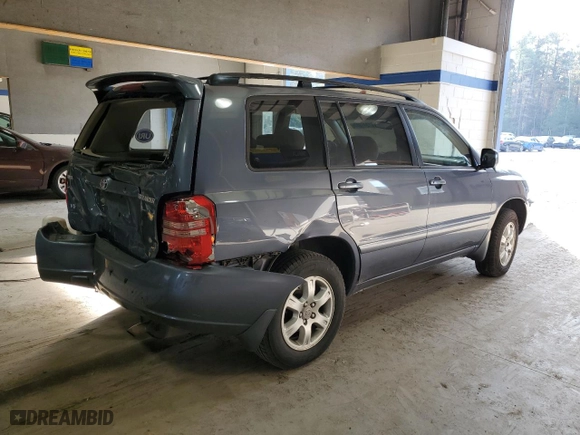 2002 Toyota Highlander with VIN JTEHF21A820071269, listed as a Copart auction lot 81246064 with 210,249 mi miles and Salvage Title. Bid and sale history available at carsss.com. Image 3.