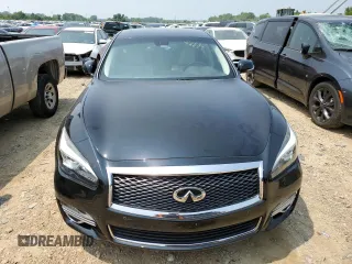 2016 Infiniti Q70 with VIN JN1BY1PR7GM720364, listed as a Copart auction lot 56598133 with 83,492 mi miles and Non repairable. Bid and sale history available at DreamBid. Image 5.