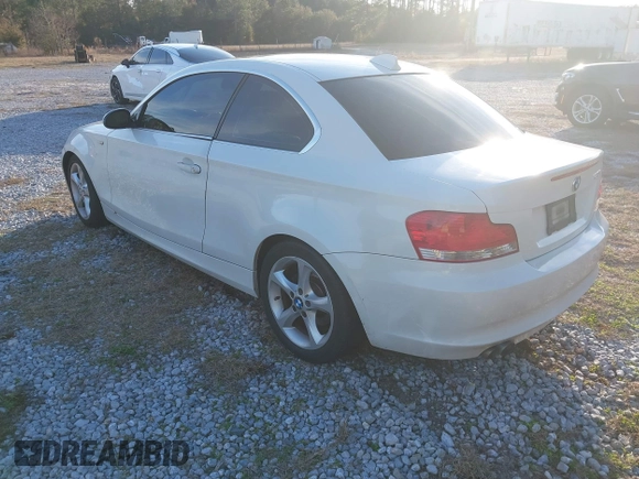 2009 BMW 1 Series 128i with VIN WBAUP93579VF49106, listed as a IAAI auction lot 41443690 with Not provided miles and . Bid and sale history available at DreamBid. Image 3.