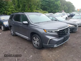 2024 Honda Pilot Elite with VIN 5FNYG1H83RB033037, listed as a IAAI auction lot 42394303 with 4,606 mi miles and . Bid and sale history available at DreamBid. Image 1.