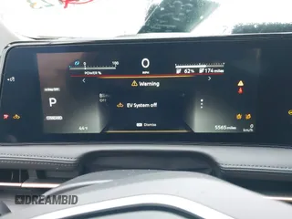 2024 Nissan ARIYA Evolve+ z VIN JN1BF0BAXRM435453, wystawiony jako IAAI lot #41745123 z przebiegiem 5 565 mil mil oraz . Historia ofert i sprzedaży dostępna na DreamBid. Obrazek 7.