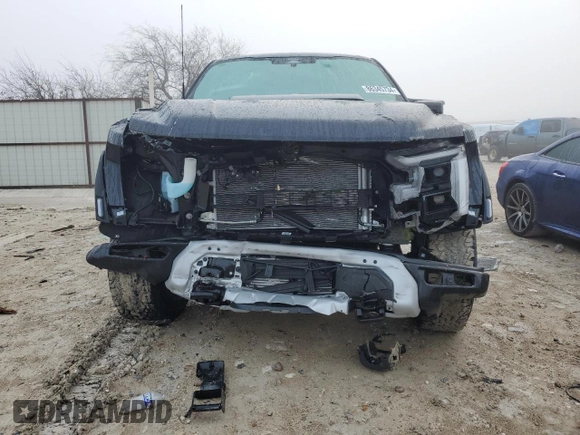 2024 Ford F-150 Raptor with VIN 1FTFW1RG2RFB14249, listed as a Copart auction lot 48995785 with 822 mi miles and Salvage Title. Bid and sale history available at DreamBid. Image 5.