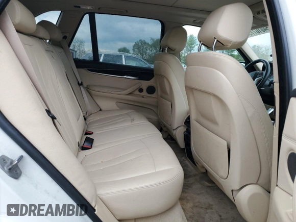 2015 BMW X5 xDrive35d z VIN 5UXKS4C59F0N08203, wystawiony jako Copart lot #54010775 z przebiegiem 99 425 mil mil oraz Szkoda całkowita • Salvage title. Historia ofert i sprzedaży dostępna na DreamBid. Obrazek 11.