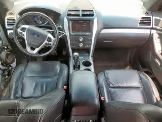 2013 Ford Explorer XLT z VIN 1FM5K7D84DGA30460, wystawiony jako Copart lot #57498645 z przebiegiem 190 790 mil mil oraz Szkoda całkowita • Salvage title. Historia ofert i sprzedaży dostępna na DreamBid. Obrazek 8.