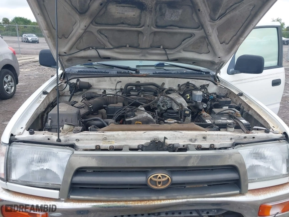 1998 Toyota 4Runner with VIN JT3GM84R5W0031171, listed as a IAAI auction lot 41989920 with 163,296 mi miles. Bid and sale history available at carsss.com. Image 10.
