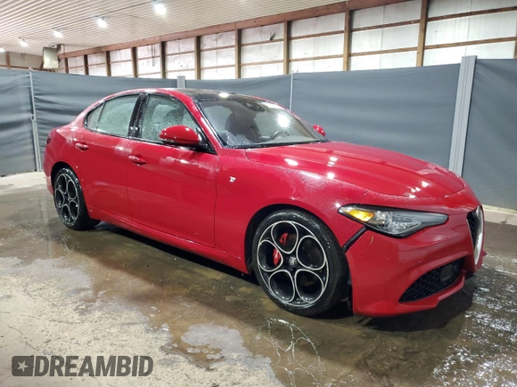 2023 Alfa Romeo Giulia Veloce z VIN ZARFAMBN1P7670638, wystawiony jako Copart lot #44301935 z przebiegiem 47 431 mil mil oraz Tytuł czysty. Historia ofert i sprzedaży dostępna na DreamBid. Obrazek 4.