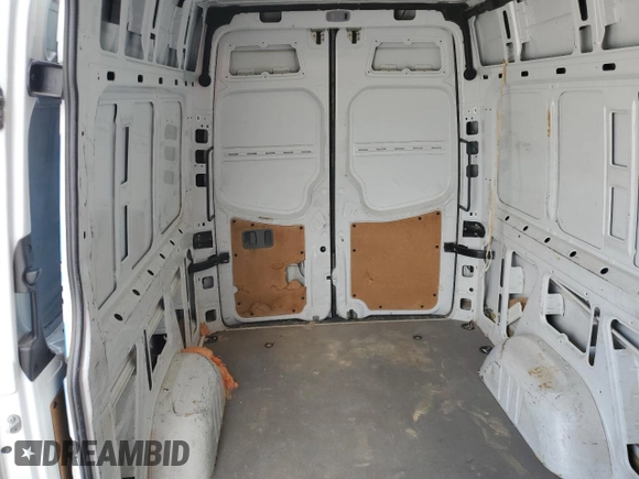 2018 Freightliner Sprinter Cargo z VIN WDYPE7CD7JP616380, wystawiony jako Copart lot #77013644 z przebiegiem 194 981 mil mil oraz Tytuł czysty. Historia ofert i sprzedaży dostępna na DreamBid. Obrazek 10.