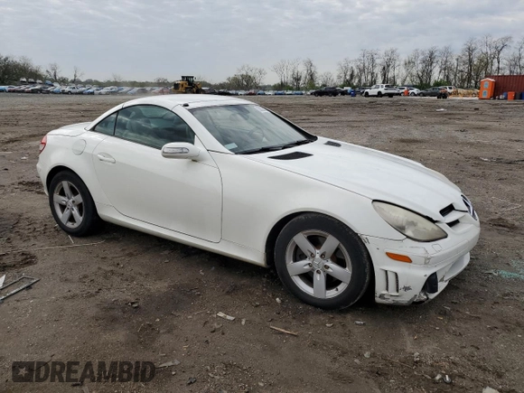 2006 Mercedes-Benz SLK 280 z VIN WDBWK54F16F128378, wystawiony jako Copart lot #53030415 z przebiegiem 178 787 mil mil oraz Czysty tytuł • Clean title. Historia ofert i sprzedaży dostępna na DreamBid. Obrazek 4.