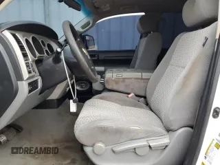 2008 Toyota Tundra z VIN 5TFET54188X027012, wystawiony jako Copart lot #51989545 z przebiegiem 168 349 mil mil oraz Czysty tytuł • Clean title. Historia ofert i sprzedaży dostępna na DreamBid. Obrazek 7.