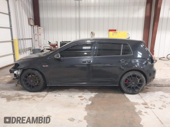 2017 Volkswagen GTI S с VIN 3VW4T7AU3HM072609, выставлен на аукционе IAAI как лот 42064578 с пробегом 102 199 миль миль и . История ставок и продаж доступна на DreamBid. Изображение 15.