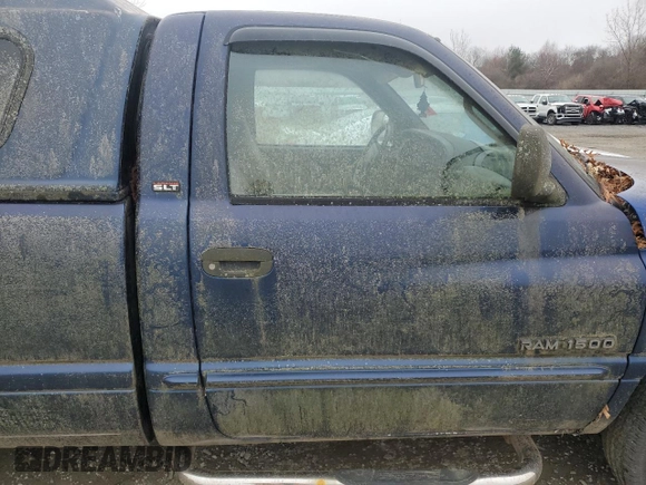 2001 Dodge 1500 with VIN 1B7HC16Y31S208991, listed as a Copart auction lot 49591855 with 147,922 mi miles and Clean title. Bid and sale history available at DreamBid. Image 10.