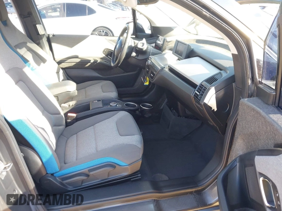2019 BMW i3 with VIN WBY8P4C51K7D19951, listed as a IAAI auction lot 41348442 with 70,195 mi miles and . Bid and sale history available at DreamBid. Image 5.
