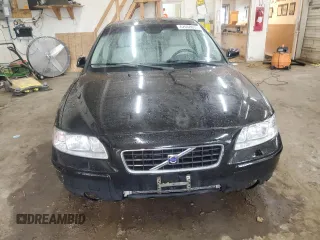 2005 Volvo S60 with VIN YV1RS612752478006, listed as a Copart auction lot 62668035 with 155,952 mi miles and Clean title. Bid and sale history available at DreamBid. Image 5.