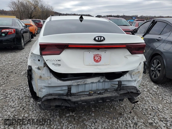 2019 Kia Forte LXS z VIN 3KPF24ADXKE011207, wystawiony jako Copart lot #80831034 z przebiegiem 90 727 mil mil oraz Szkoda całkowita • Salvage title. Historia ofert i sprzedaży dostępna na DreamBid. Obrazek 6.