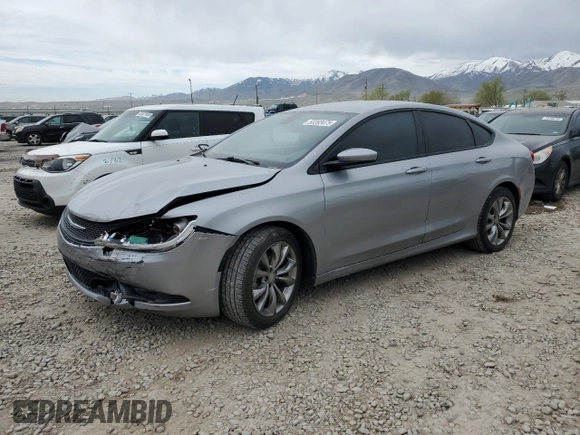 2015 Chrysler 200 S with VIN 1C3CCCBB8FN578755, listed as a Copart auction lot 53393475 with 214,092 mi miles and Salvage Title. Bid and sale history available at carsss.com. Image 1.