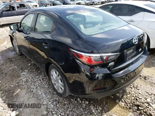 2016 Scion iA z VIN 3MYDLBZV8GY112646, wystawiony jako Copart lot #51481723 z przebiegiem 98 781 mil mil oraz . Historia ofert i sprzedaży dostępna na DreamBid. Obrazek 2.